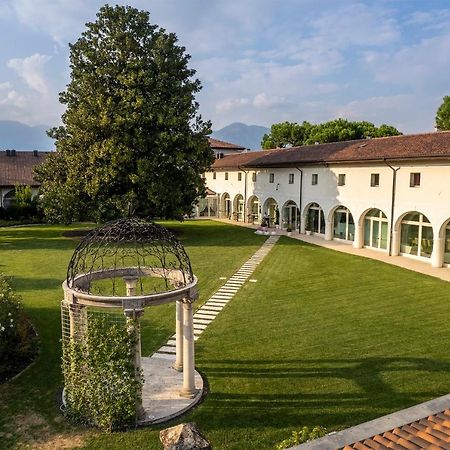 Hotel Villa I Pini Malo  Buitenkant foto