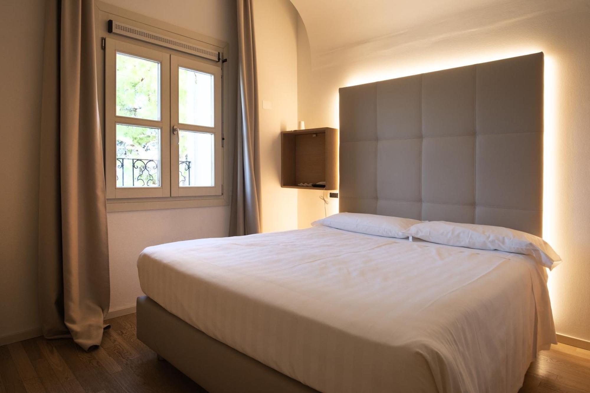 Hotel Villa I Pini Malo  Buitenkant foto